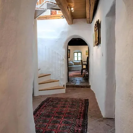 Wunderschoenes In Mit Offenerem Kamin Schloss Rosenau